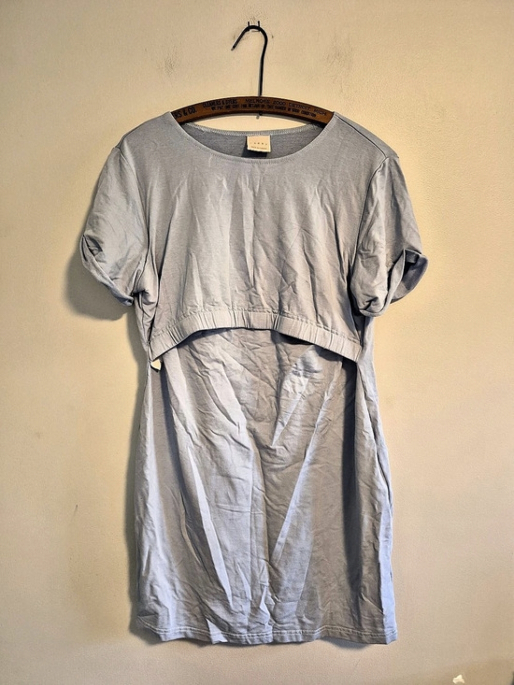 CARRY Maternity Nursing Large Blue Short Sleeve Breastfeeding Tshirt Top